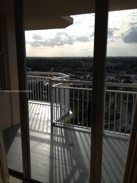 DEL PRADO MARINA - Residential Lease