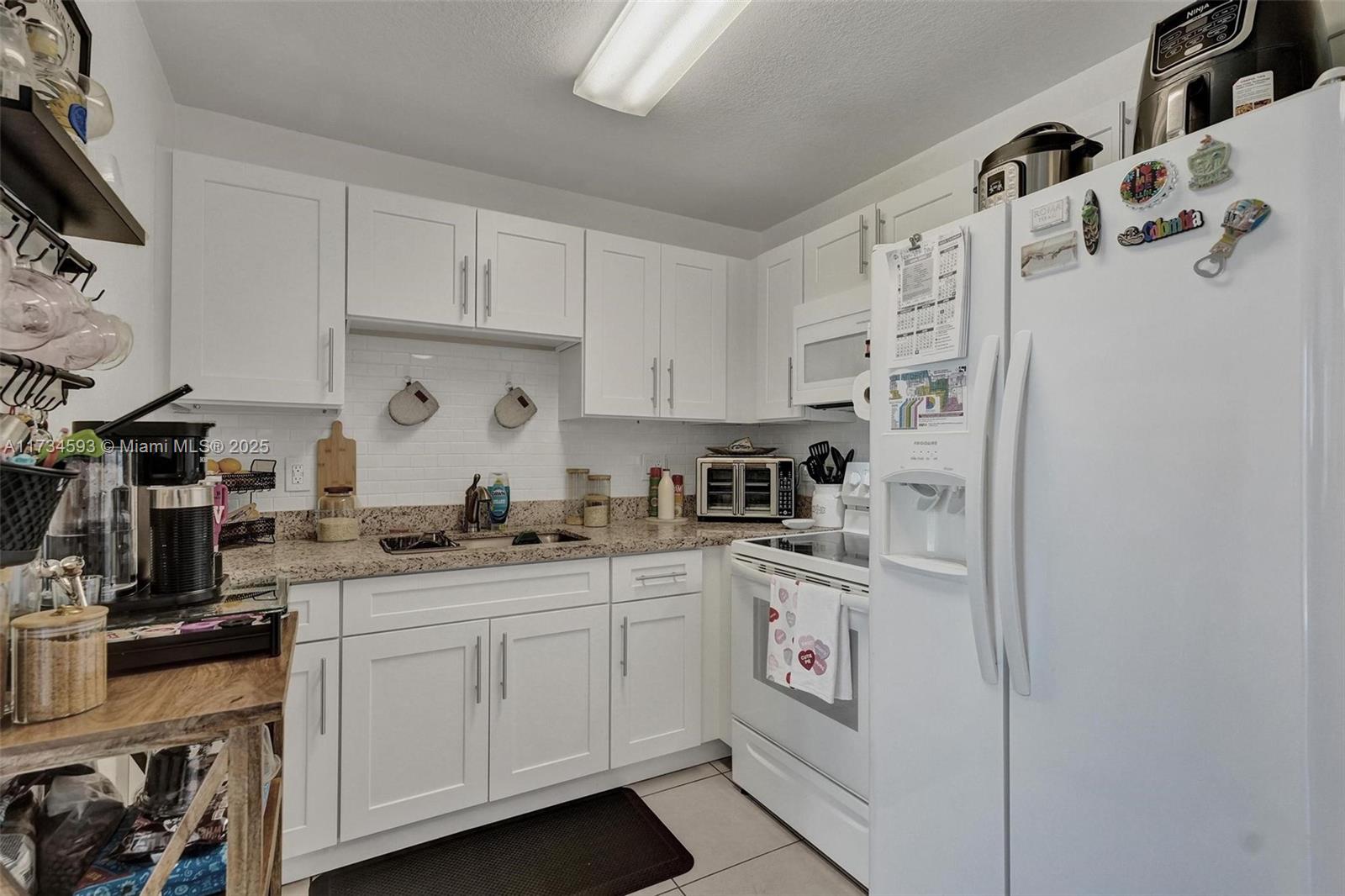 GOLD COAST TWIN VILLAS WE - Residential Income