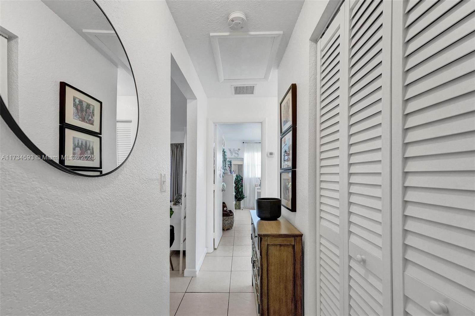 GOLD COAST TWIN VILLAS WE - Residential Income