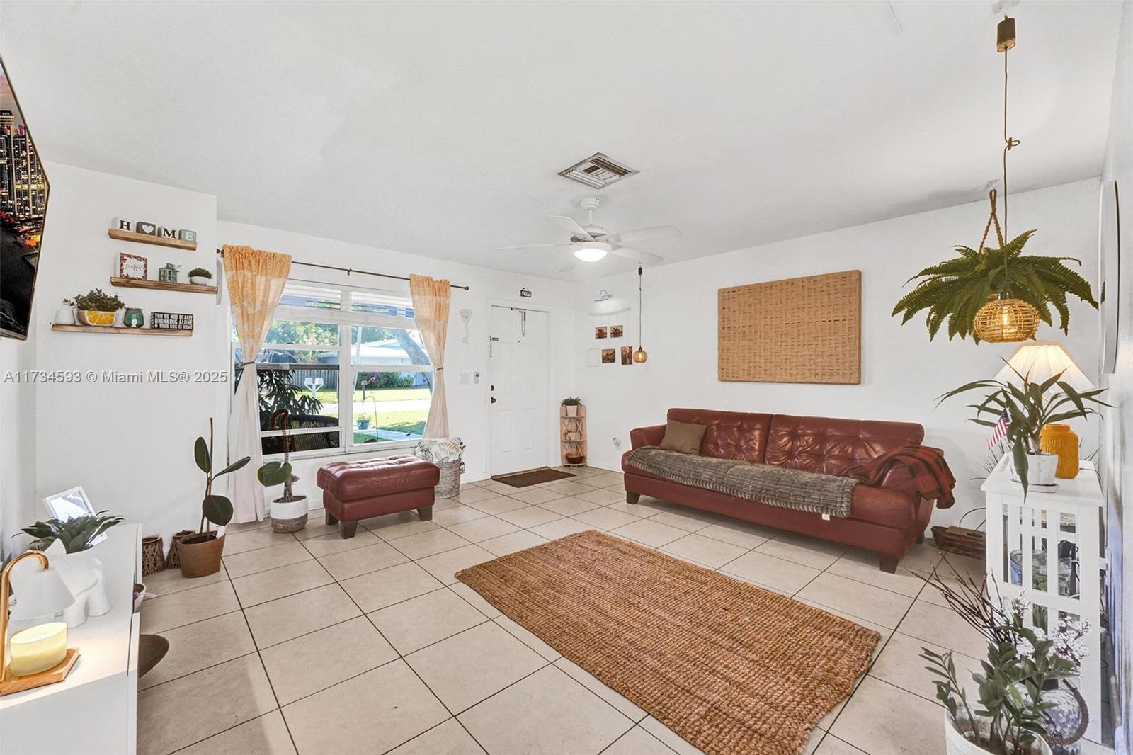 GOLD COAST TWIN VILLAS WE - Residential Income