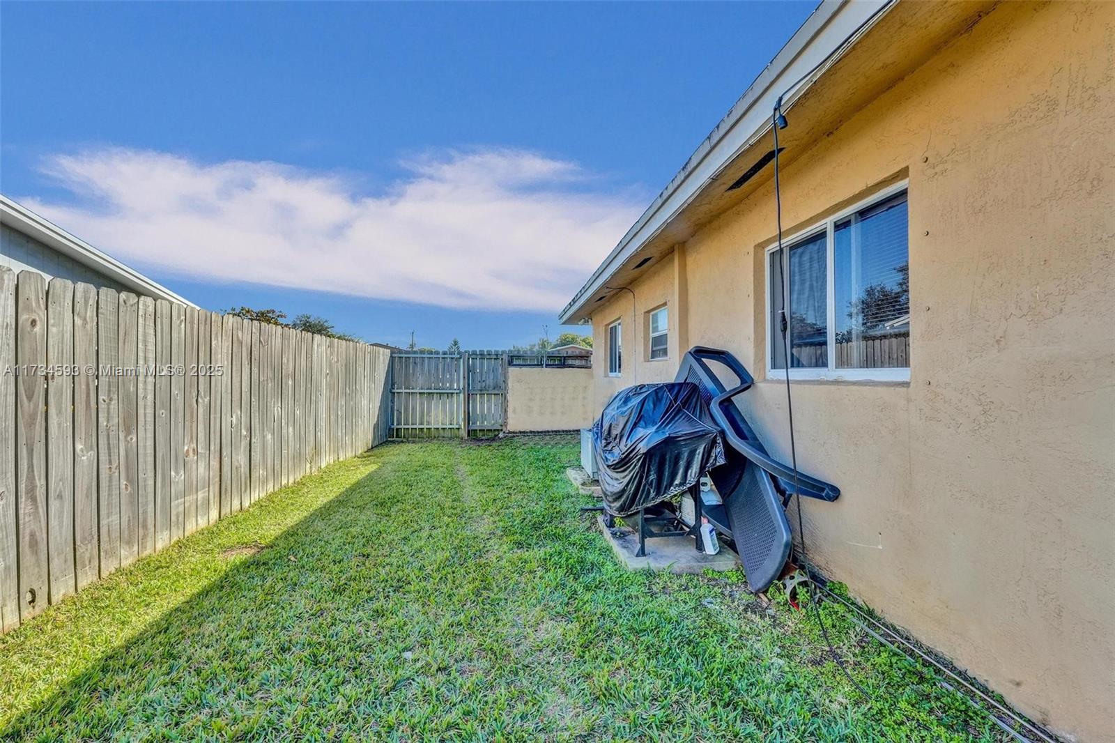 GOLD COAST TWIN VILLAS WE - Residential Income