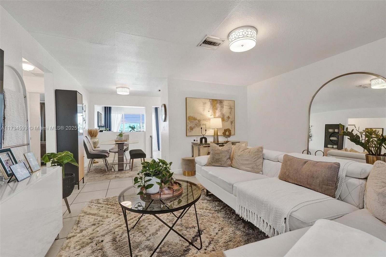GOLD COAST TWIN VILLAS WE - Residential Income