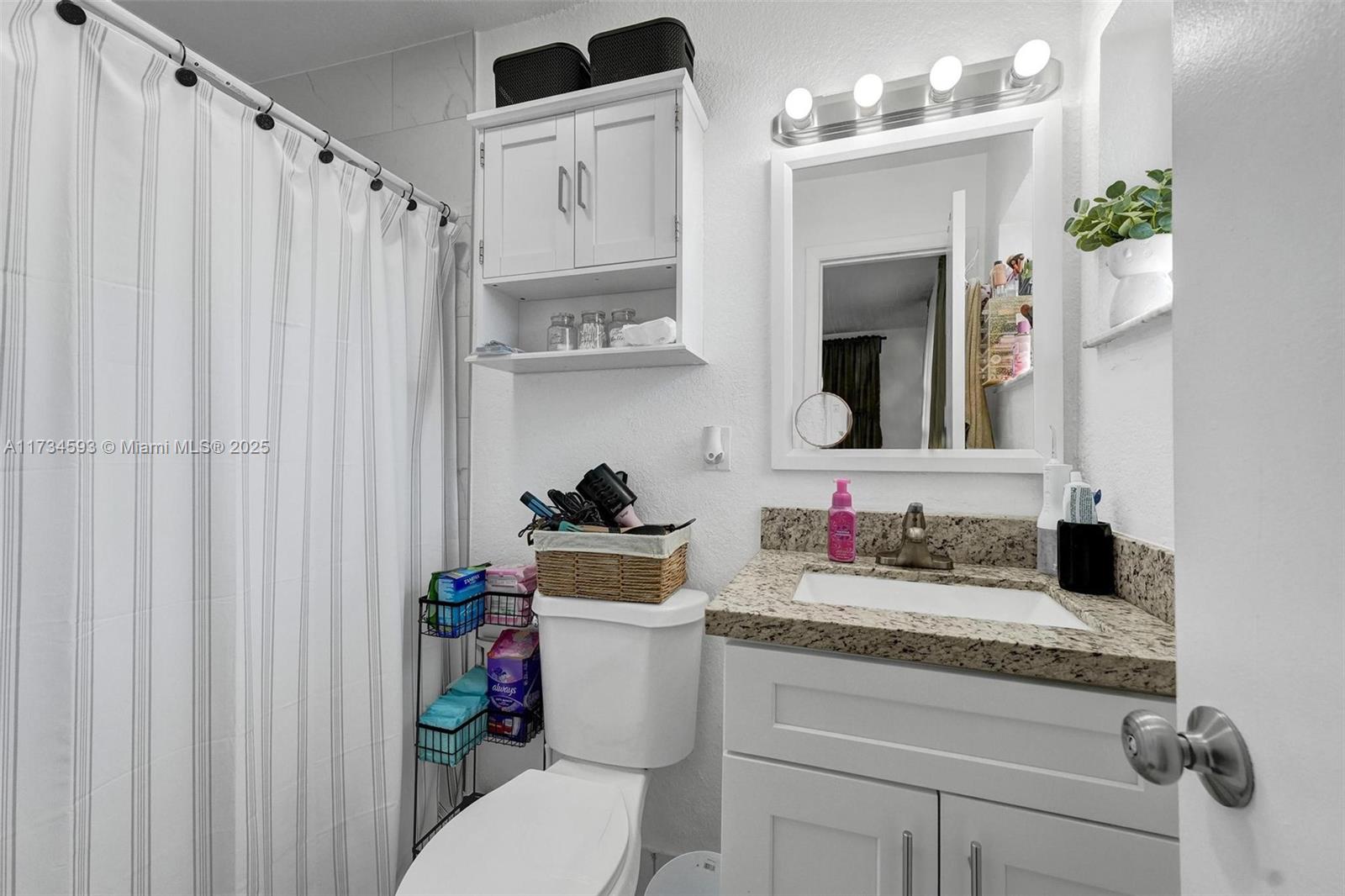 GOLD COAST TWIN VILLAS WE - Residential Income