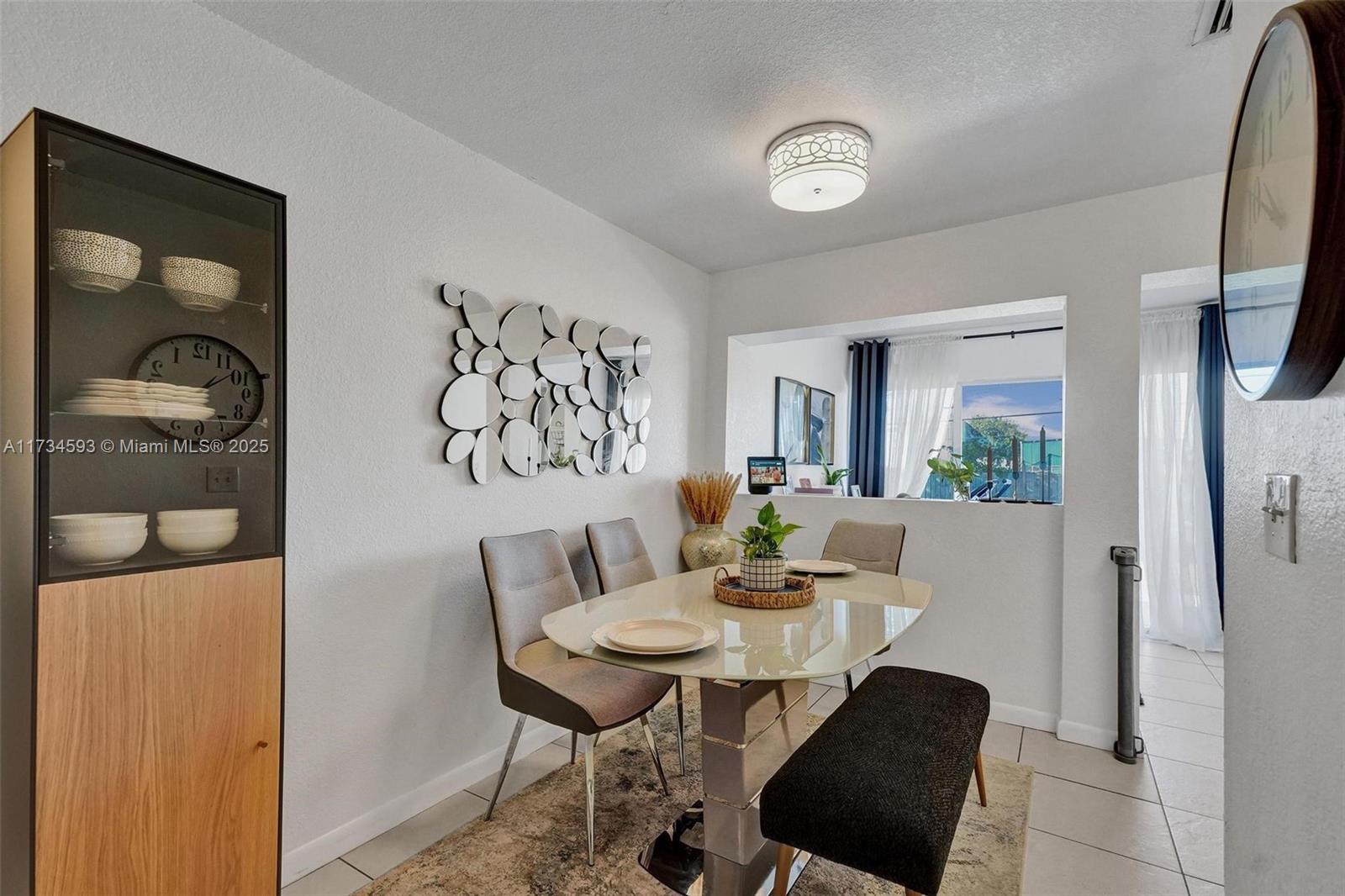 GOLD COAST TWIN VILLAS WE - Residential Income