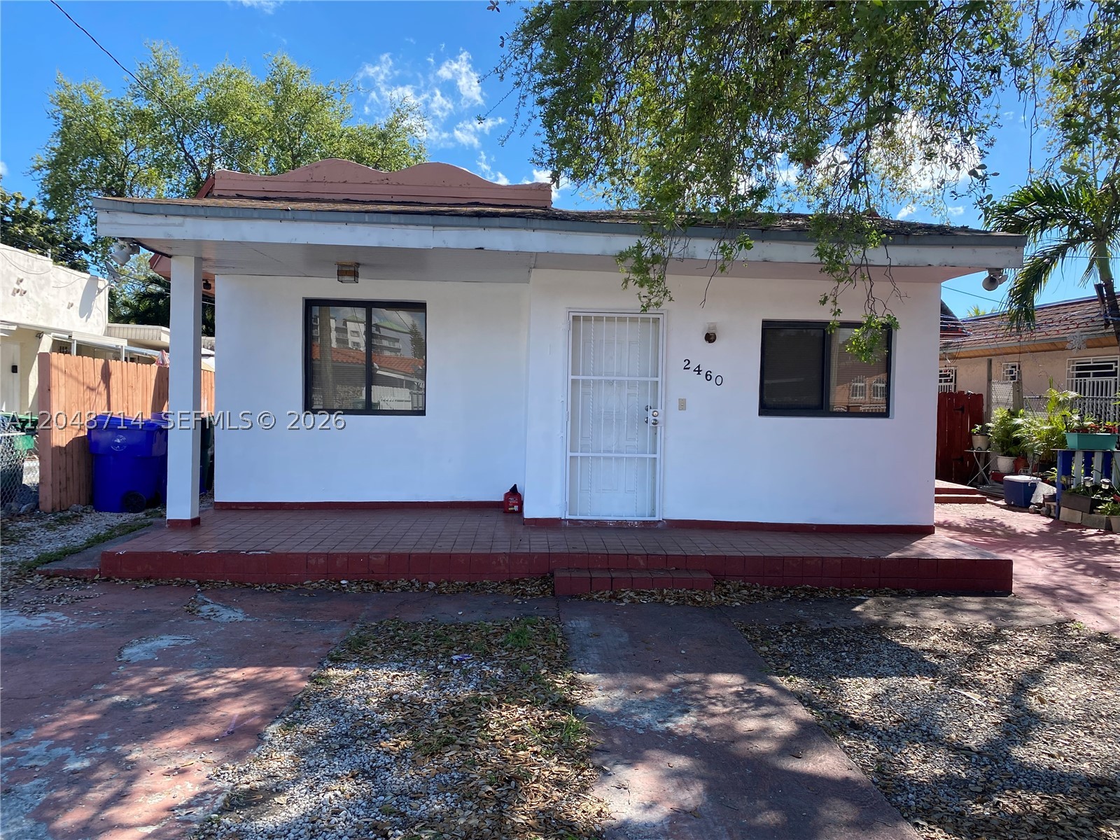 MUSA ISLE - Residential Lease