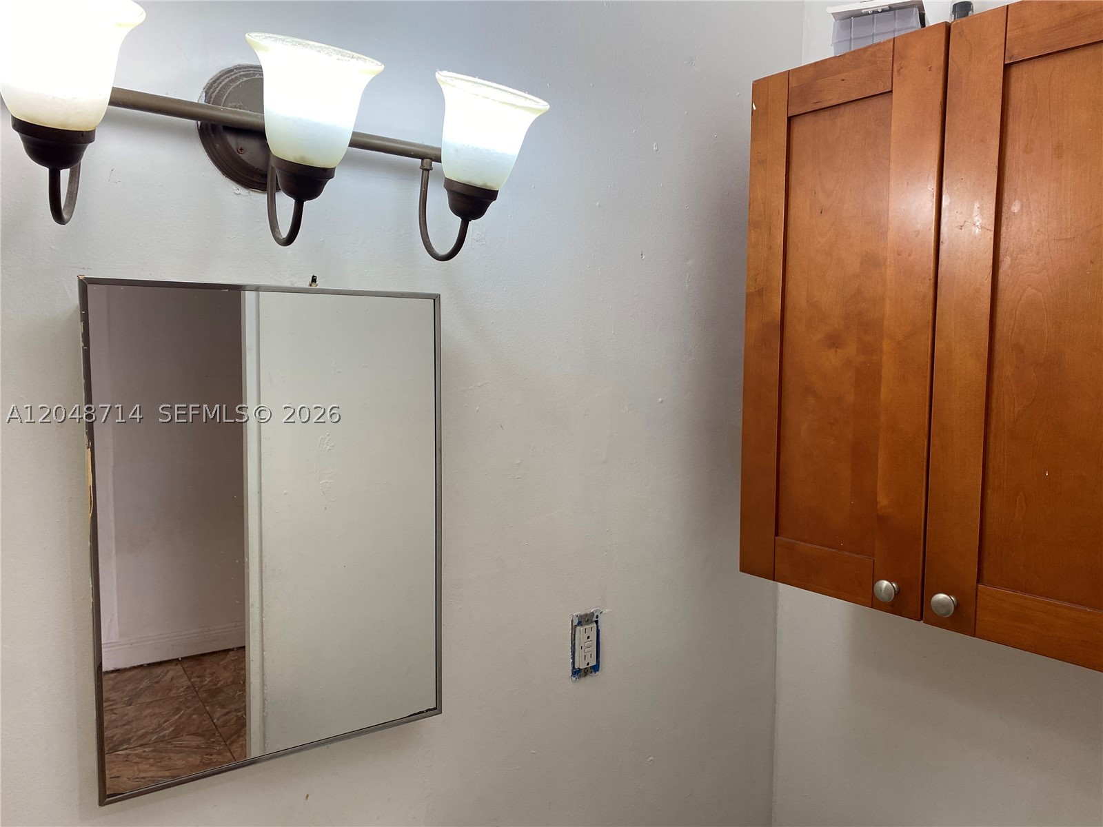 MUSA ISLE - Residential Lease