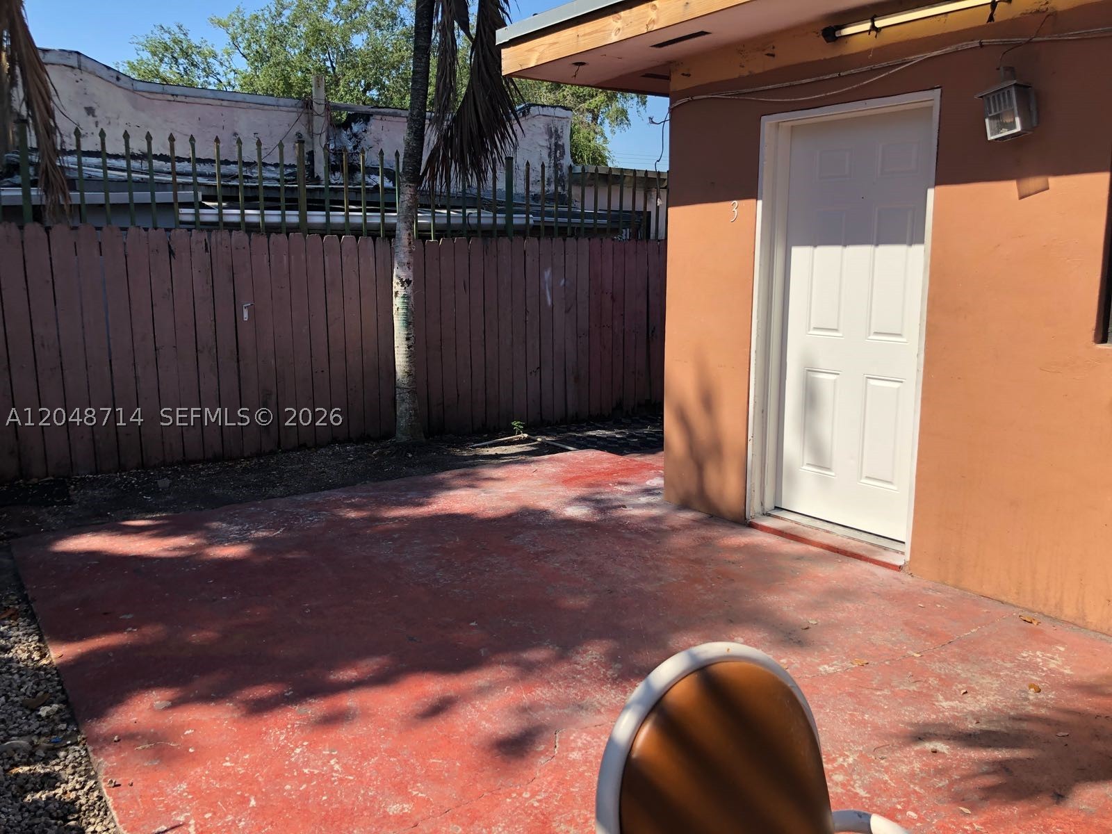 MUSA ISLE - Residential Lease