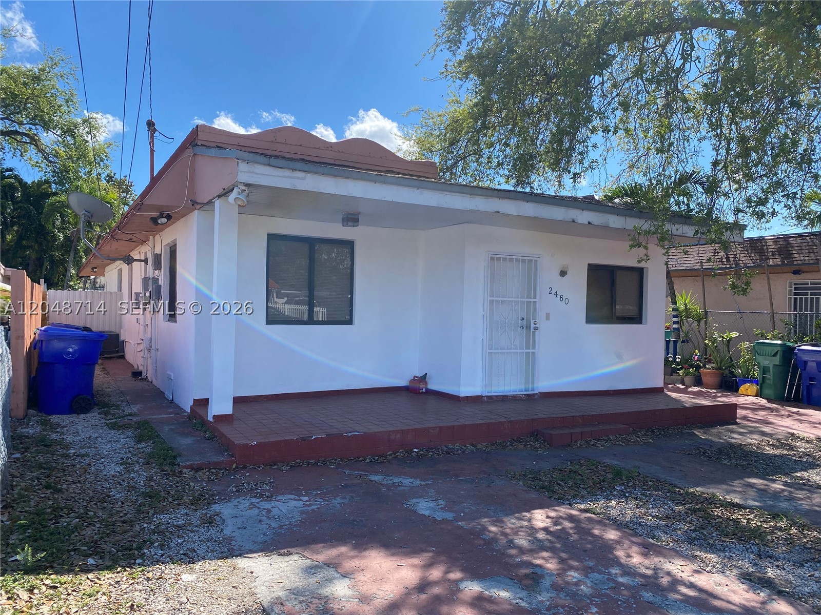 MUSA ISLE - Residential Lease