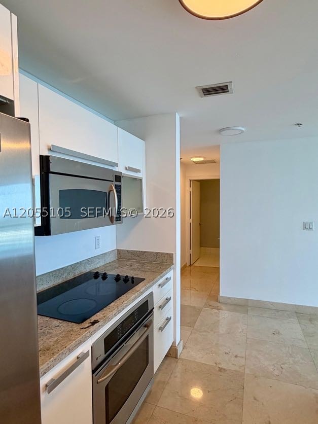BLUE CONDO - Residential