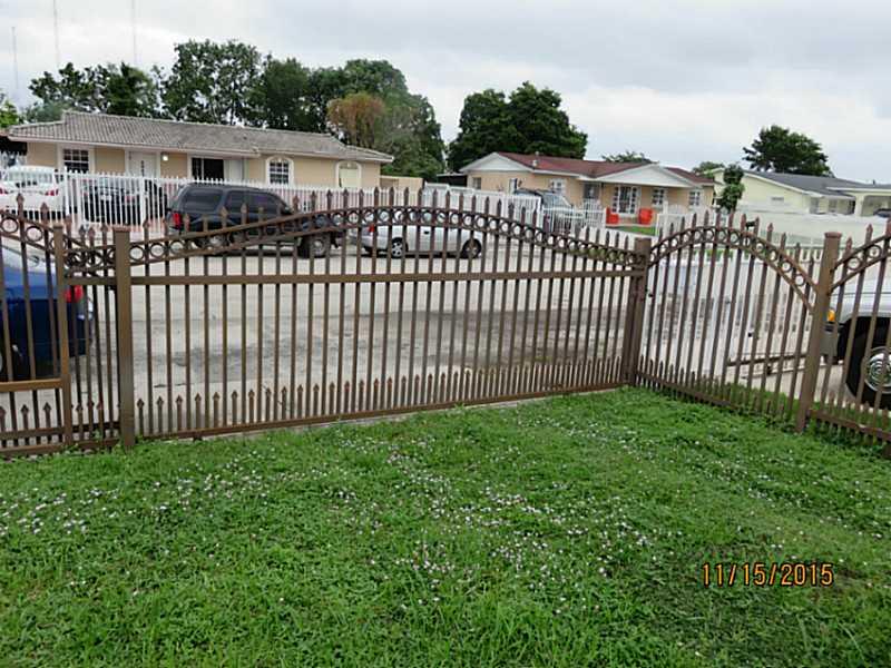 32 51 41 - Residential
