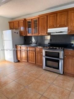 RIOS SUB - Residential Lease