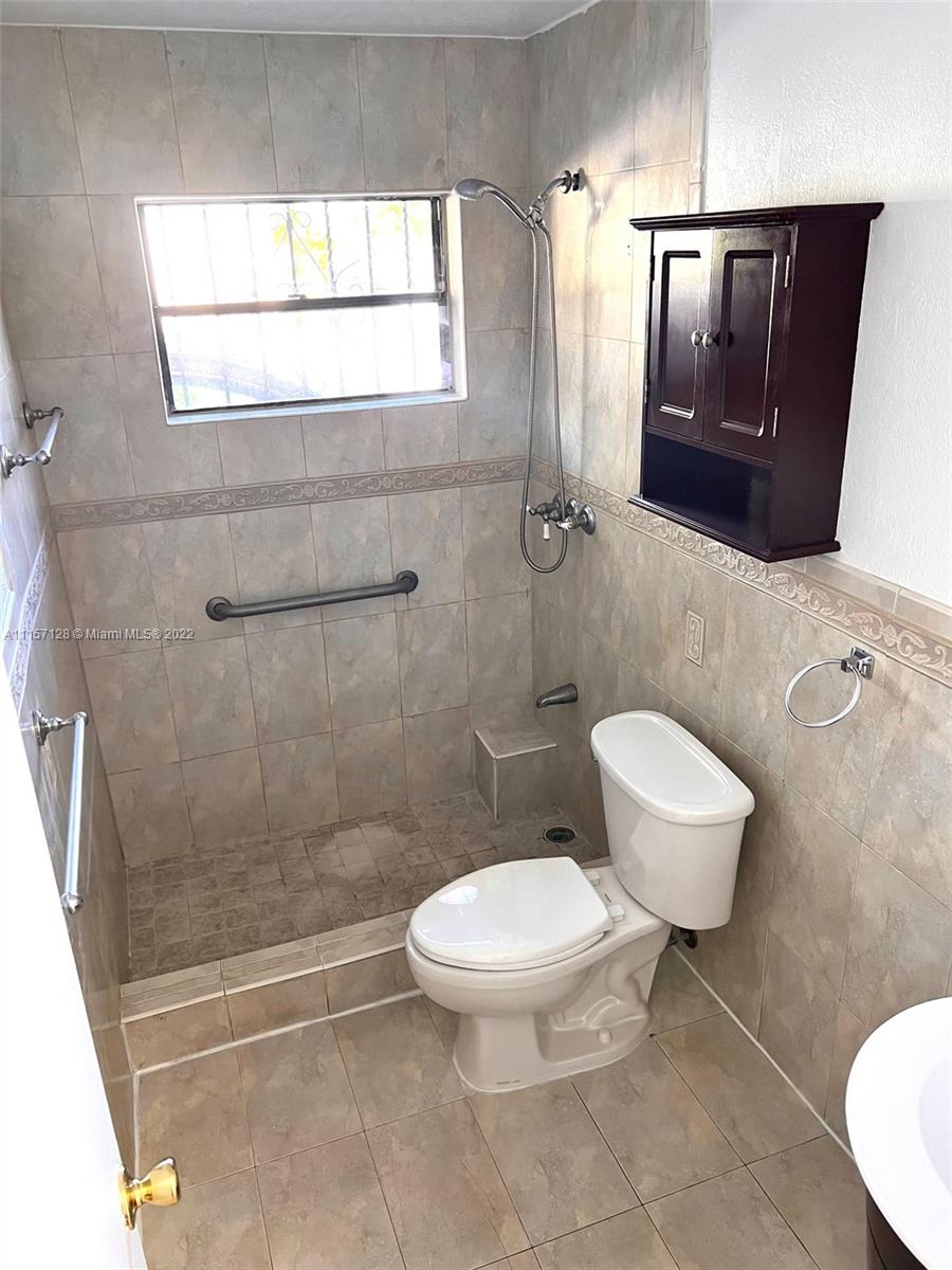 RIOS SUB - Residential Lease