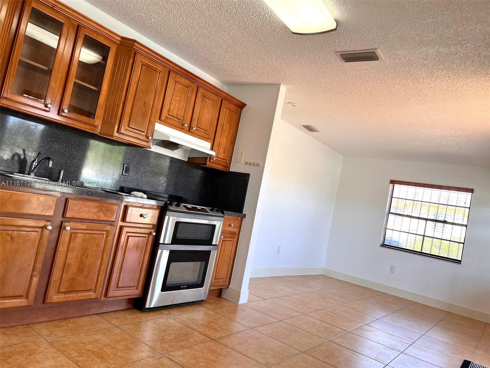RIOS SUB - Residential Lease