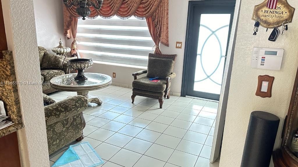 PALM SPRINGS ESTS 2ND ADD - Residential Lease