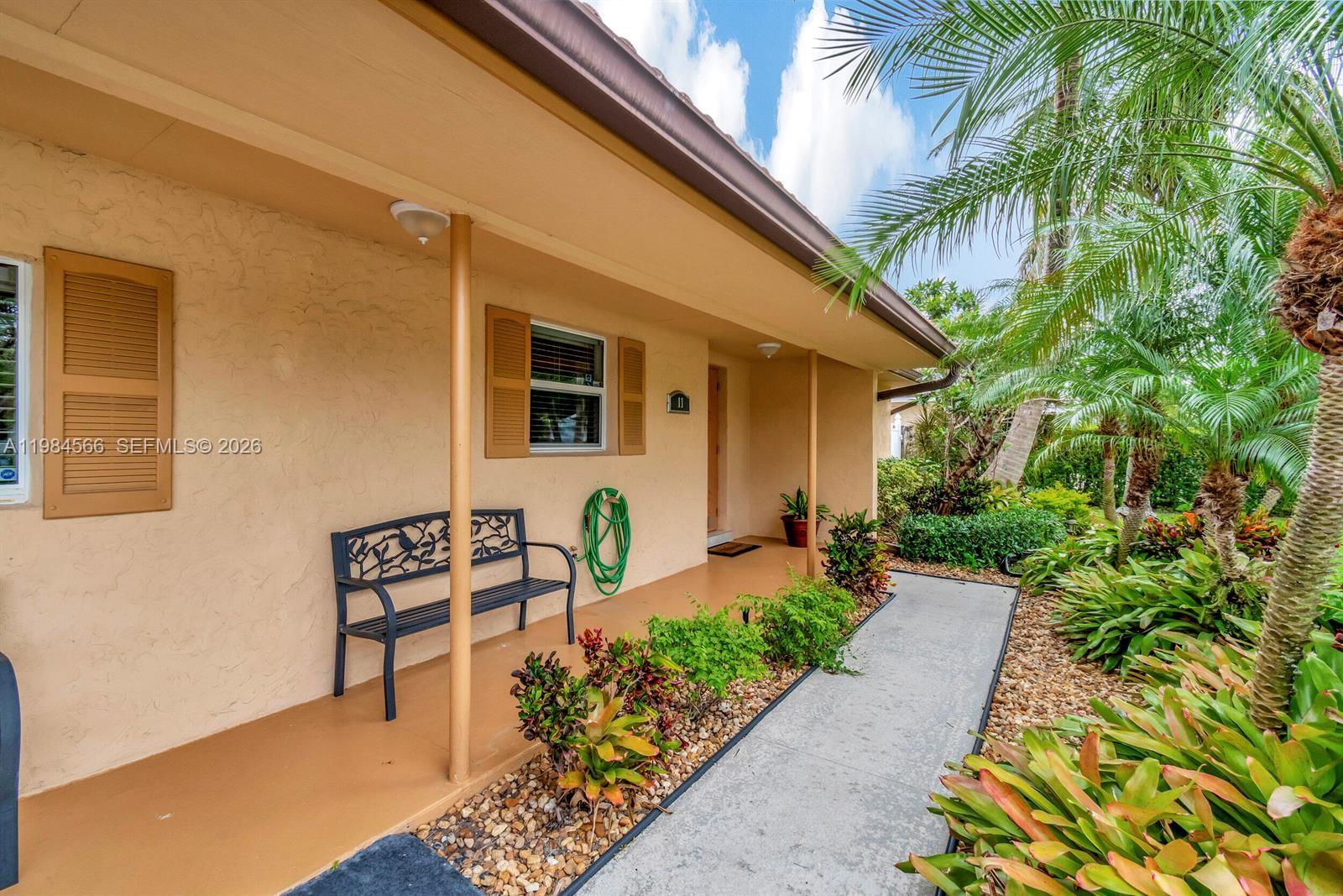 UNIVERSITY PARK COUNTRY C - Residential