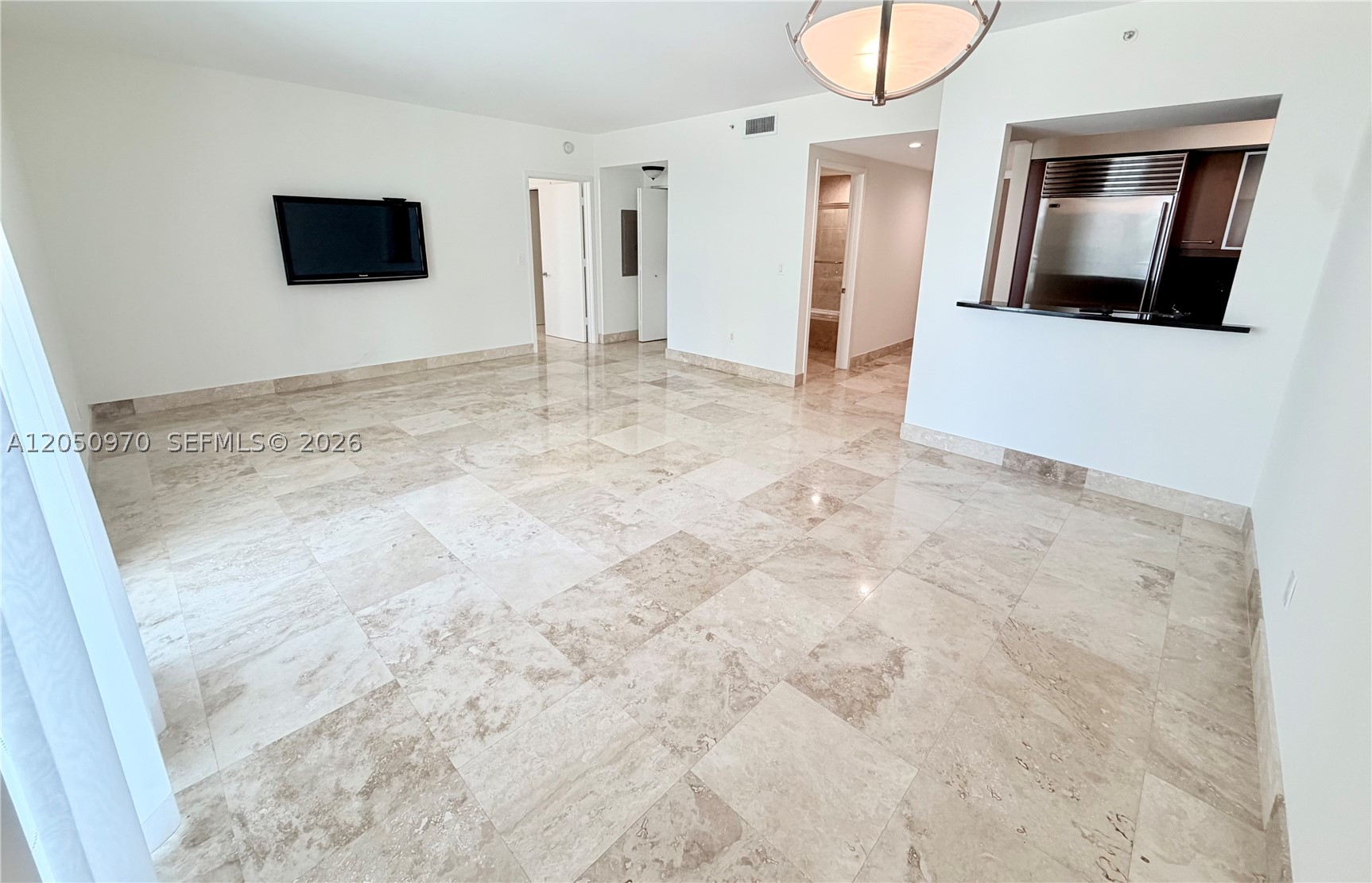 JADE RESIDENCES AT BRICKE - Residential Lease