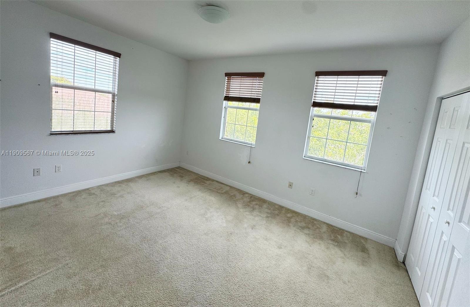 COBBLESTONE II CONDO - Residential