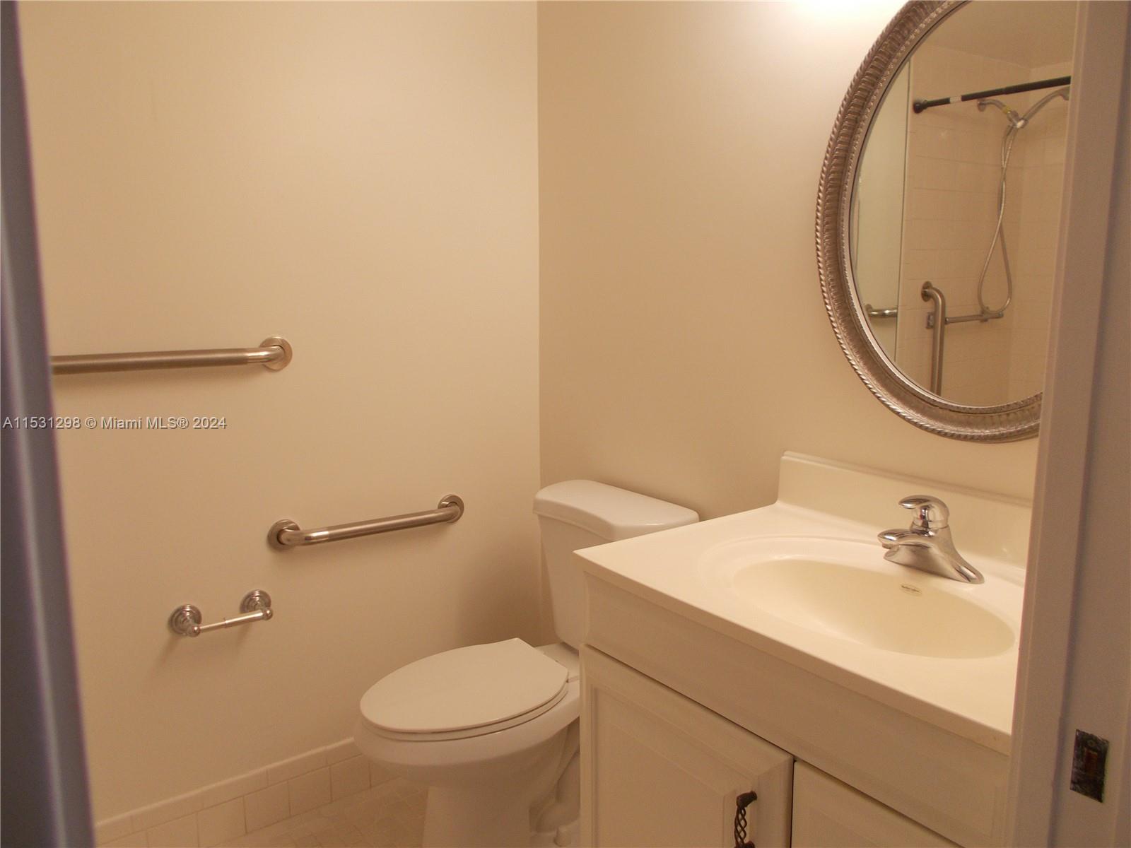 CAMBRIDGE AT CENTURY VILL - Residential