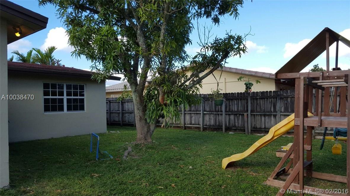 Winston Park Unit 04 - Residential