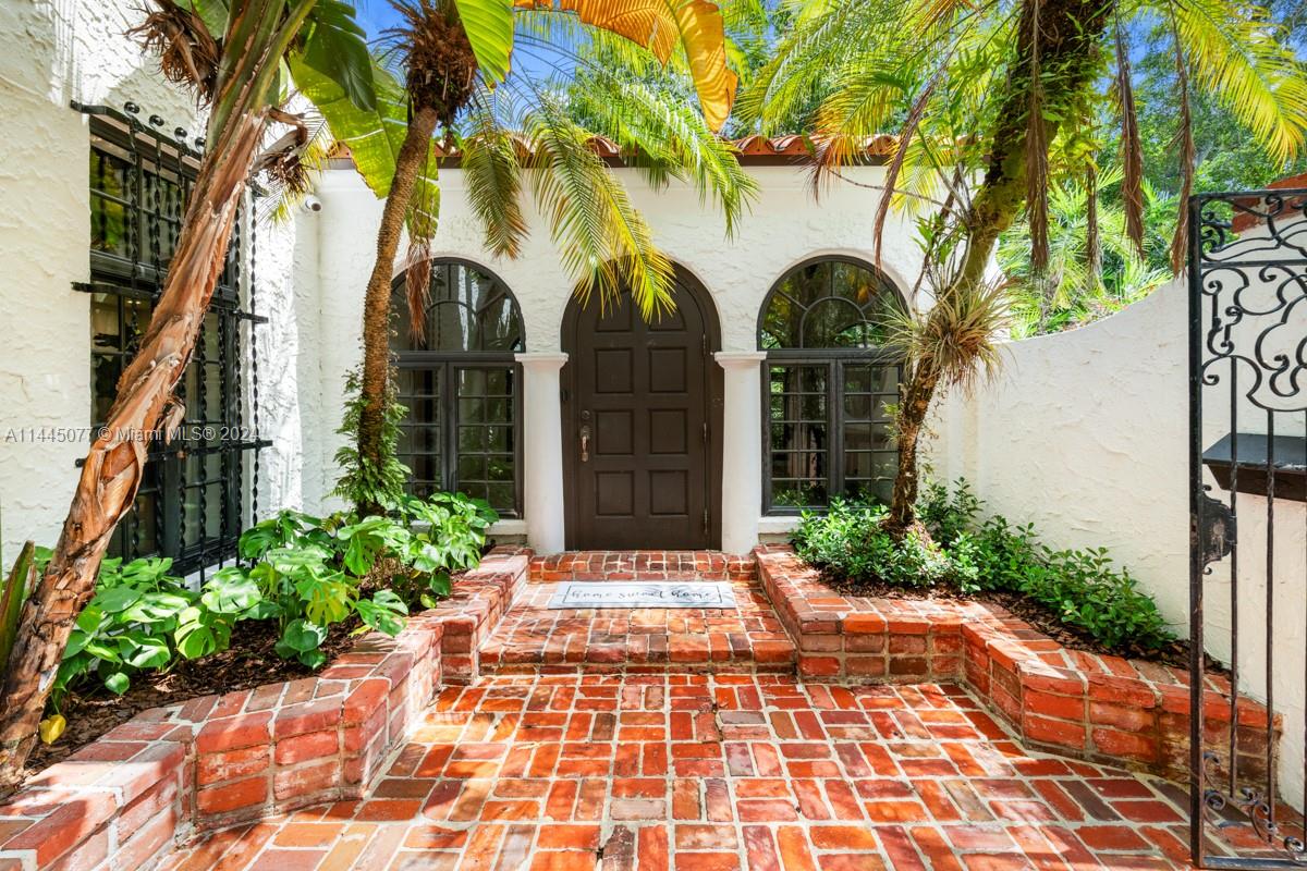 CORAL GABLES SEC A - Residential