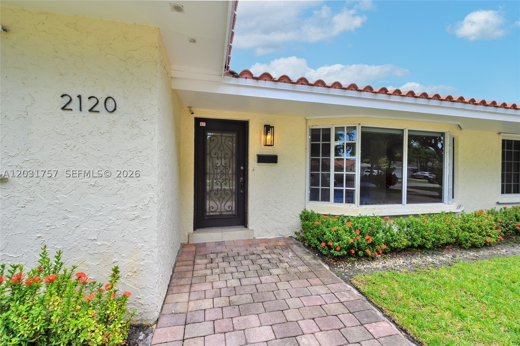 HIGHLAND LAKES SEC 4 - Residential Lease