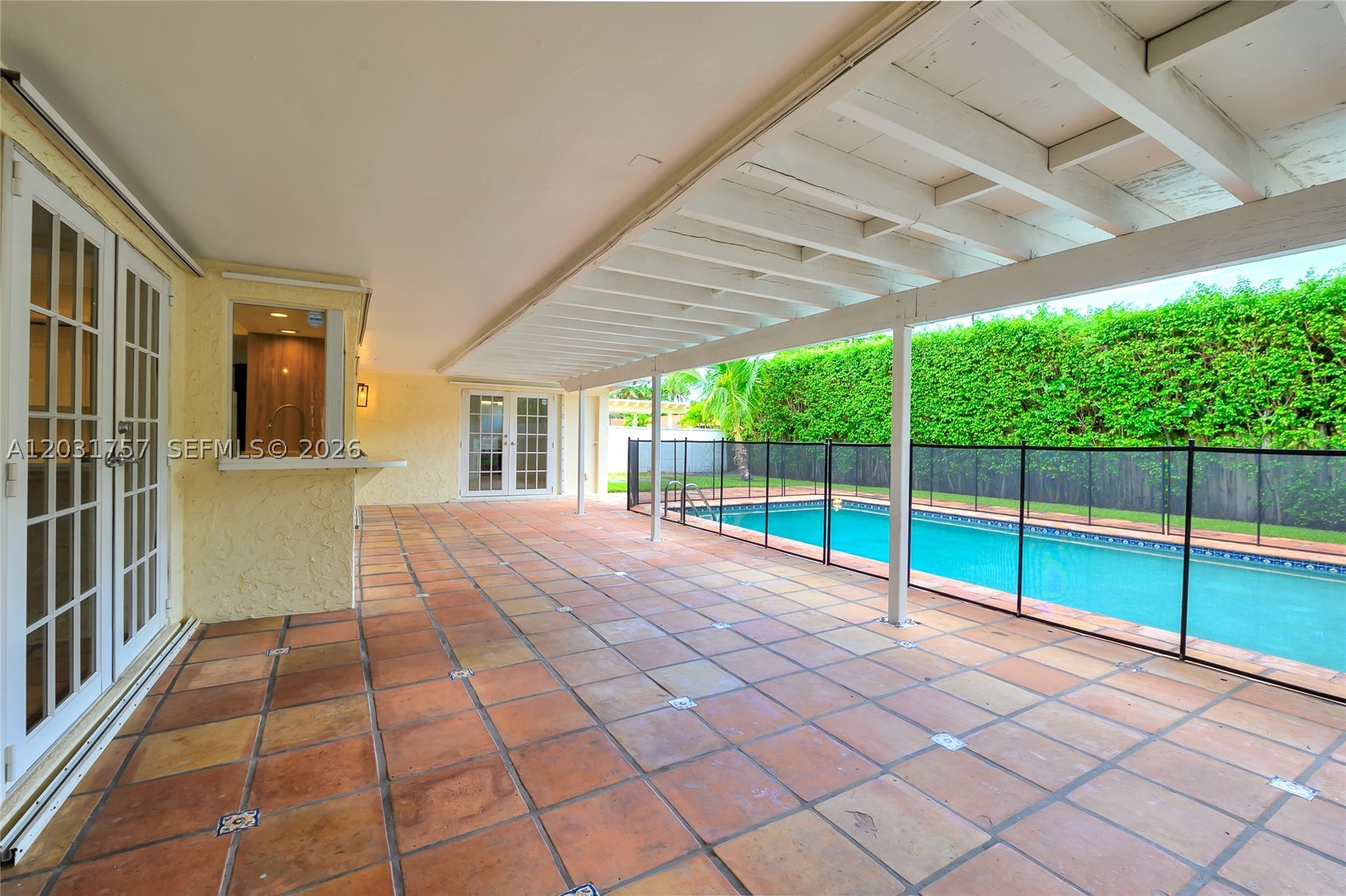 HIGHLAND LAKES SEC 4 - Residential Lease