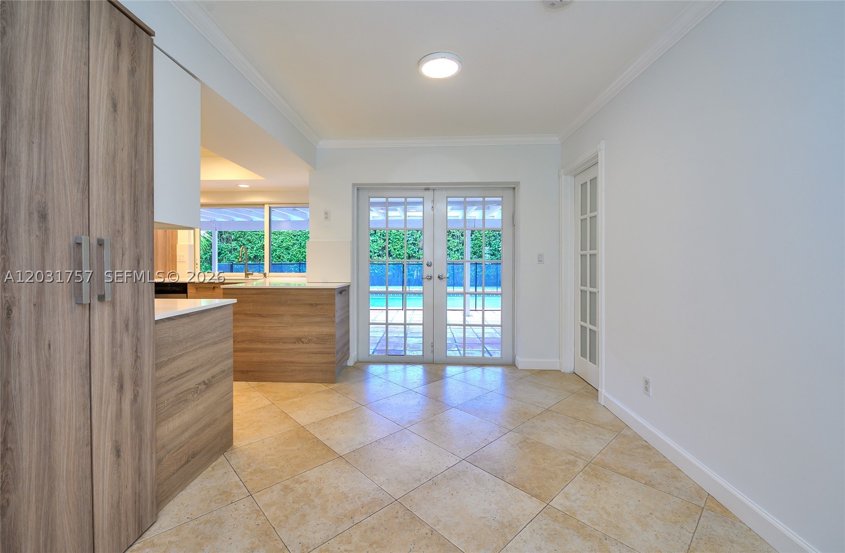 HIGHLAND LAKES SEC 4 - Residential Lease