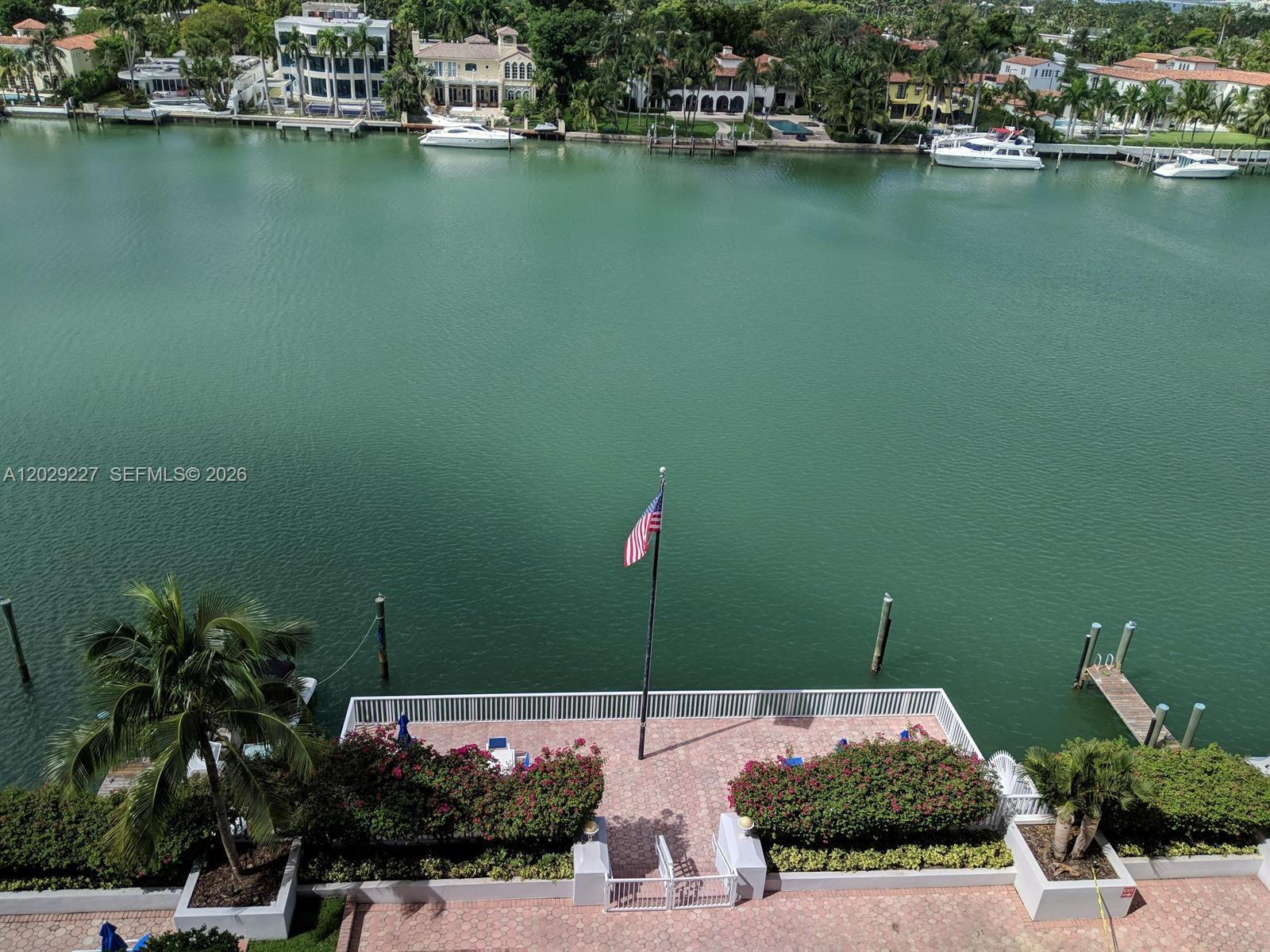 STUNNING PANORAMIC INTRACOASTAL VIEWS AND THE MIAMI SKYLINE FROM THIS LOVELY CONTEMPORARY 1BED / 1 BATH/1Guest BATH WASHER and DRYER , SPACIOUS BALCONY. BUILDING HAS GREAT FACILITIES, FULL SERVICE BLDG, POOL OVERLOOKING INDIAN CREEK INCLUDING DOCKING FACILITY. WITH GYM, YOGA ROOM, SAUNA, 1 ASSIGNED COVERED PARKING SPACE, 24HR SECURITY. BEAUTIFUL POOL AREA. MAINTENANCE INCLUDED A/C, WATER, BASIC CABLE. LOCATION, LOCATION !!!! SOUTH BEACH, ART DECO DISTRICT, BAL HARBOR & JUST STEPS AWAY FROM THE BEAUTIFUL BEACHES.