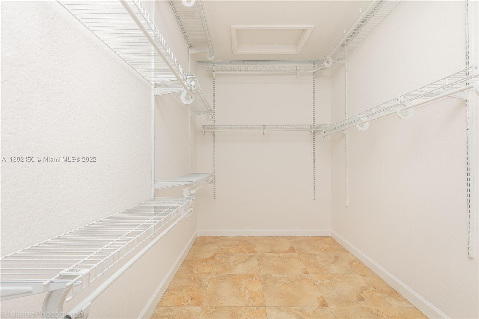 CUTLER CAY - Residential Lease