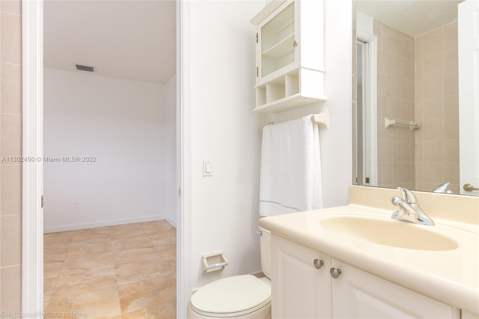 CUTLER CAY - Residential Lease