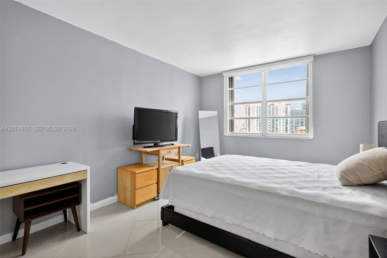 ARLEN HOUSE CONDO - Residential