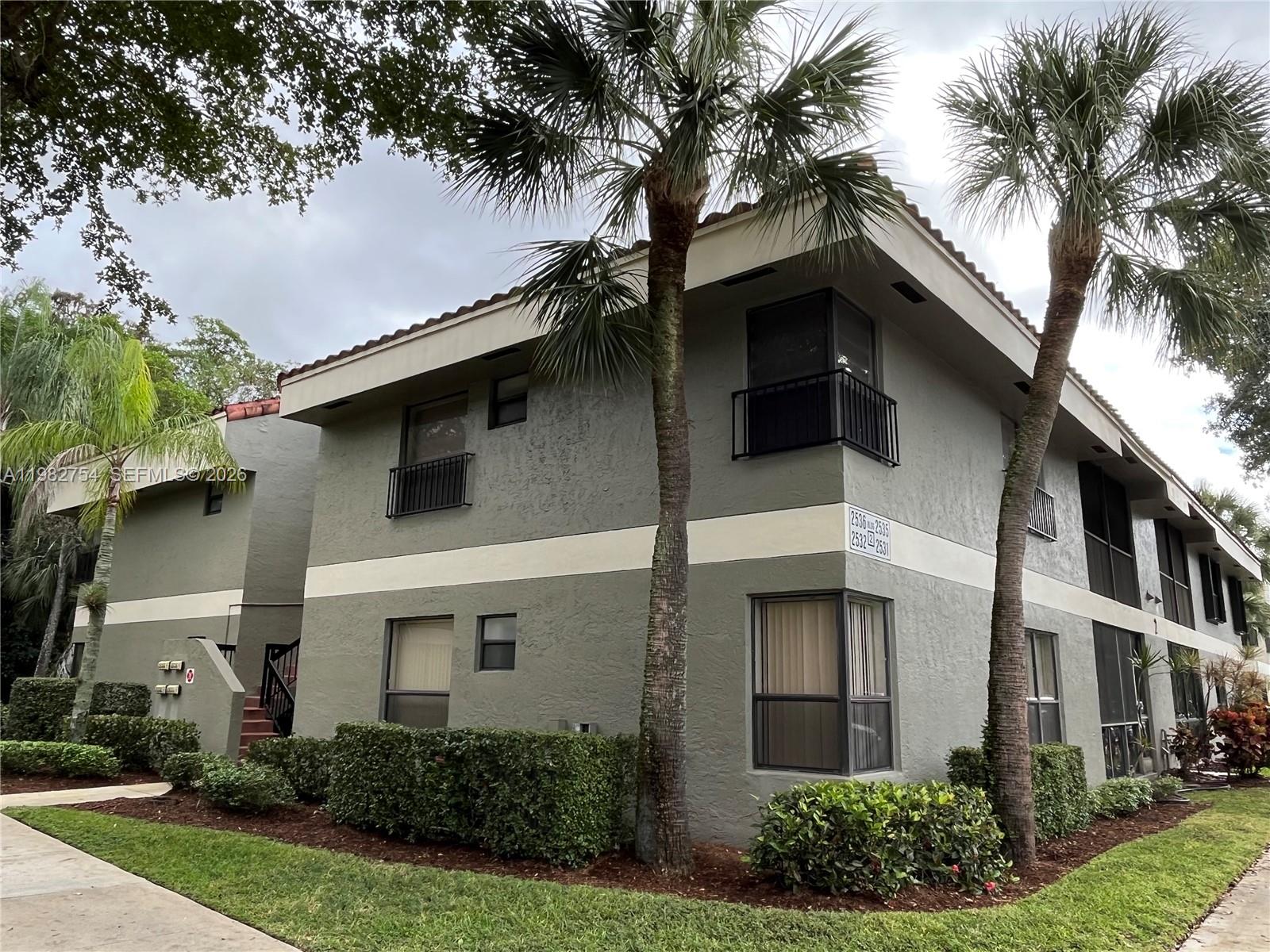 CENTERPOINTE CONDO - Residential