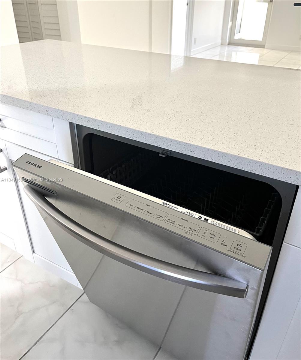 APRIL BREEZE CONDO - Residential Lease