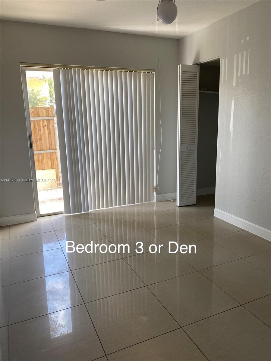 TENNIS VIEW CONDO PH I - Residential Lease