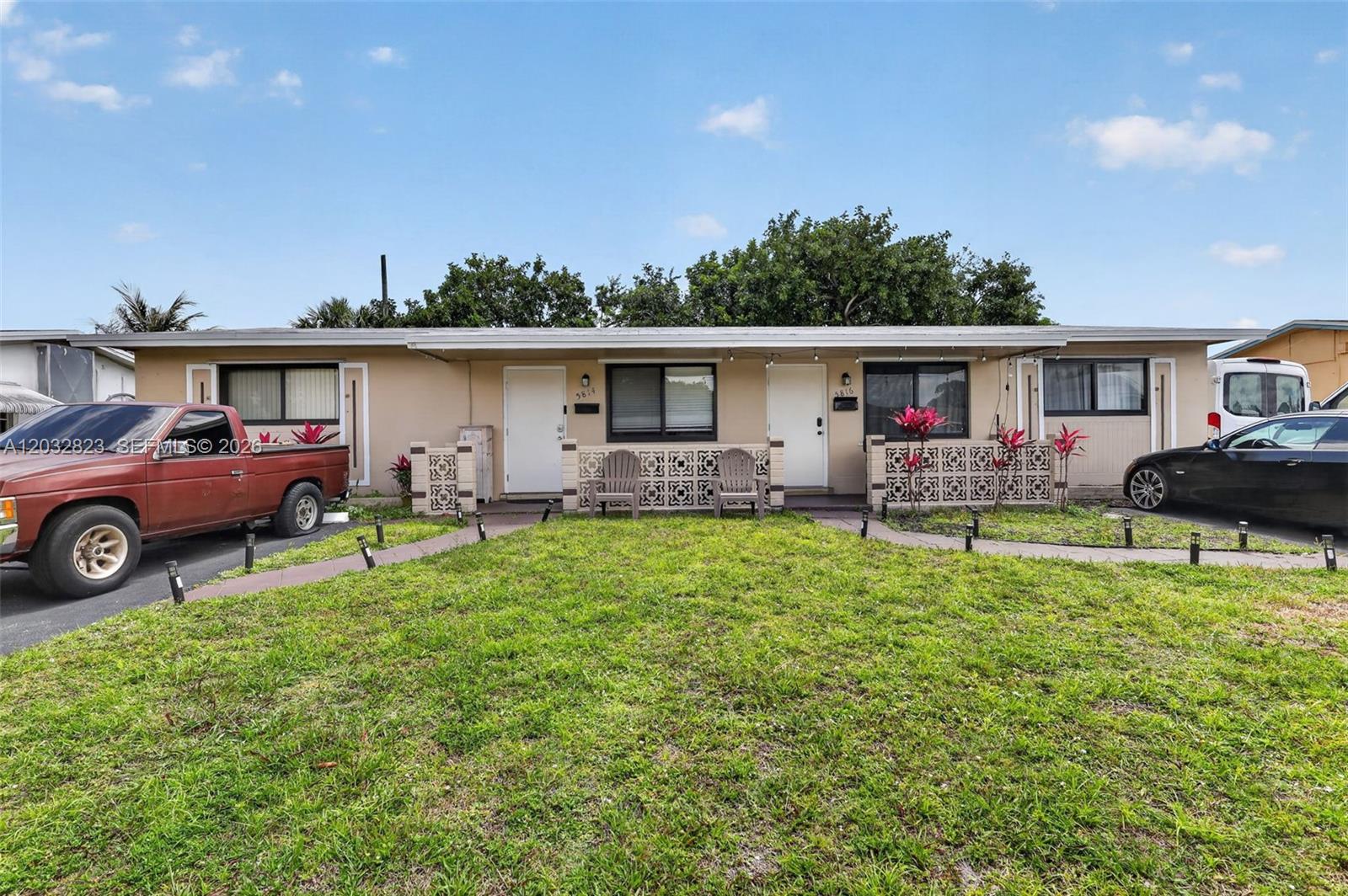 DELCREST PARK - Residential Lease