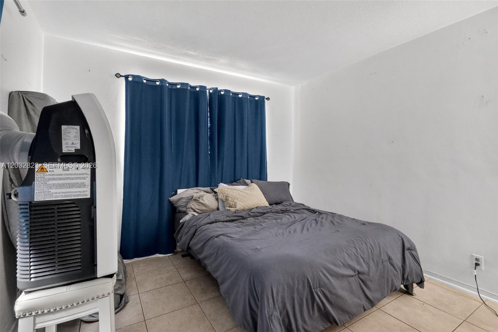 DELCREST PARK - Residential Lease