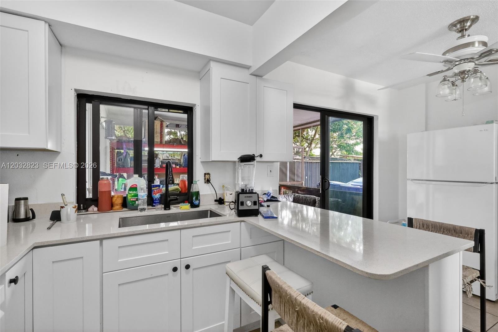DELCREST PARK - Residential Lease