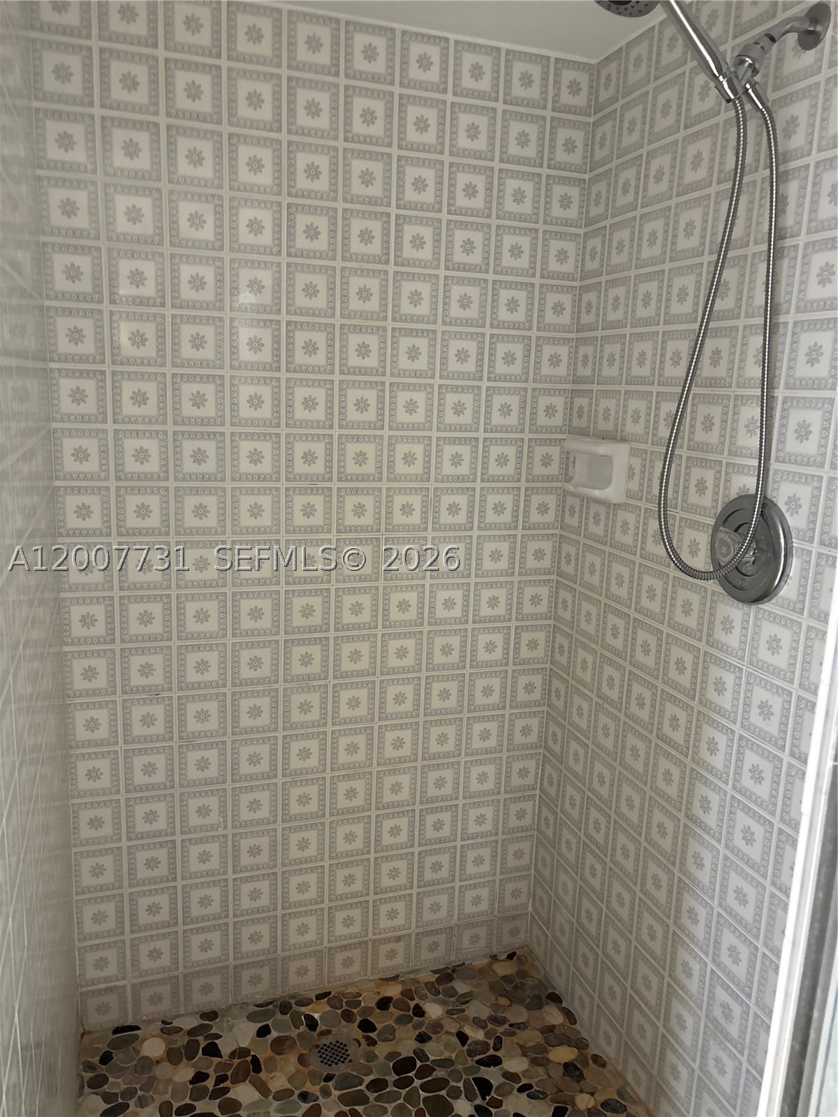 PRINCE GEORGE ARMS CONDO - Residential