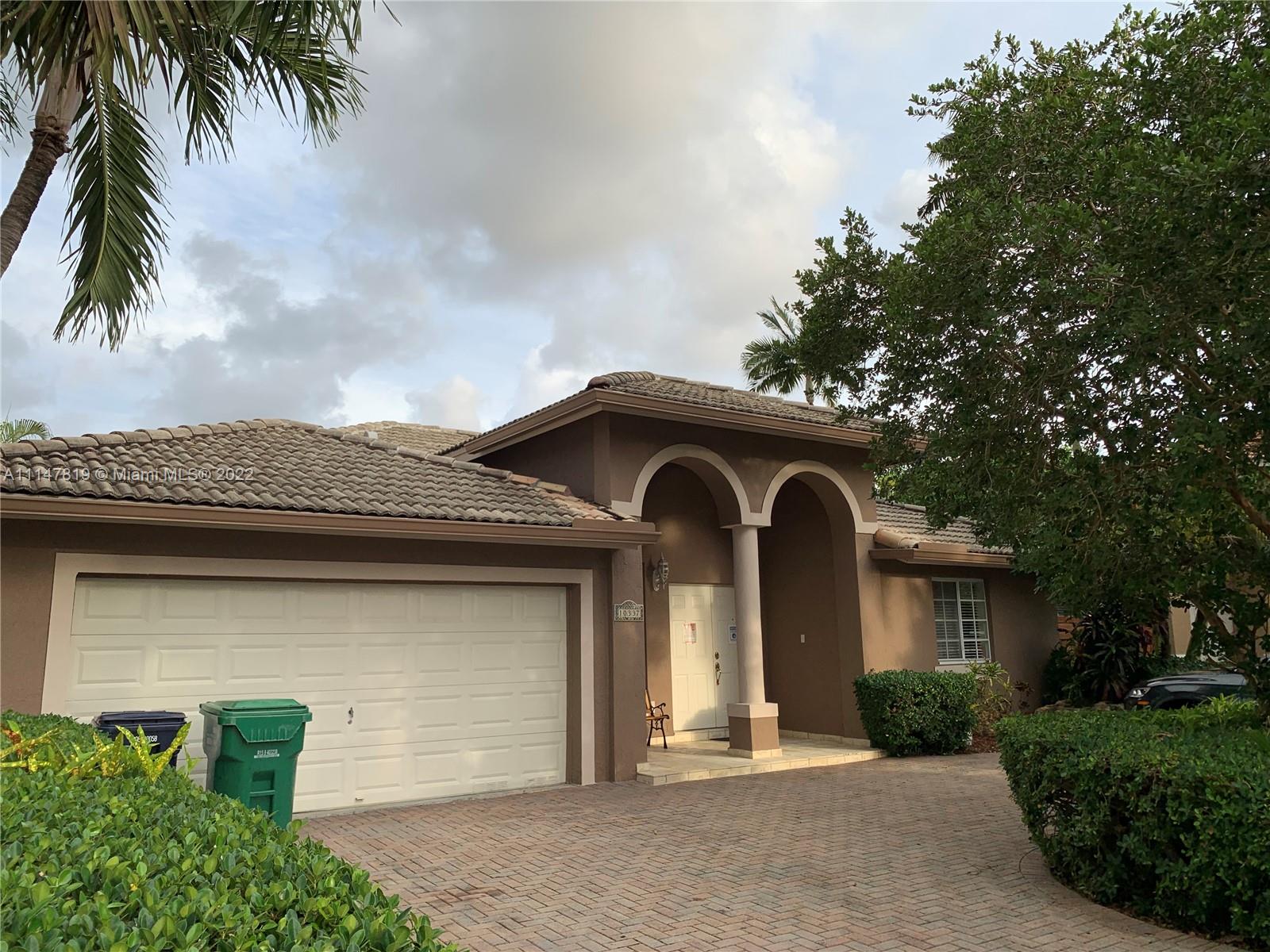 Great home in desirable Garden Hills West. Living room, as well as dining room offer high Volume ceilings. Very spacious house with two car garage. Family room next to the kitchen is great for entertainment. Jack and Jill bathroom. Great back yard with pool. No HOA. Close to West Kemdall Baptist Hospital, shopping. restaurants. You will love this home!!
