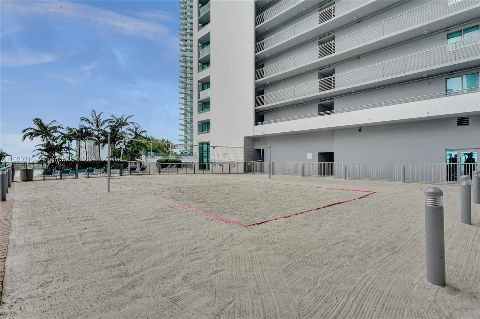 MARINABLUE CONDO - Residential