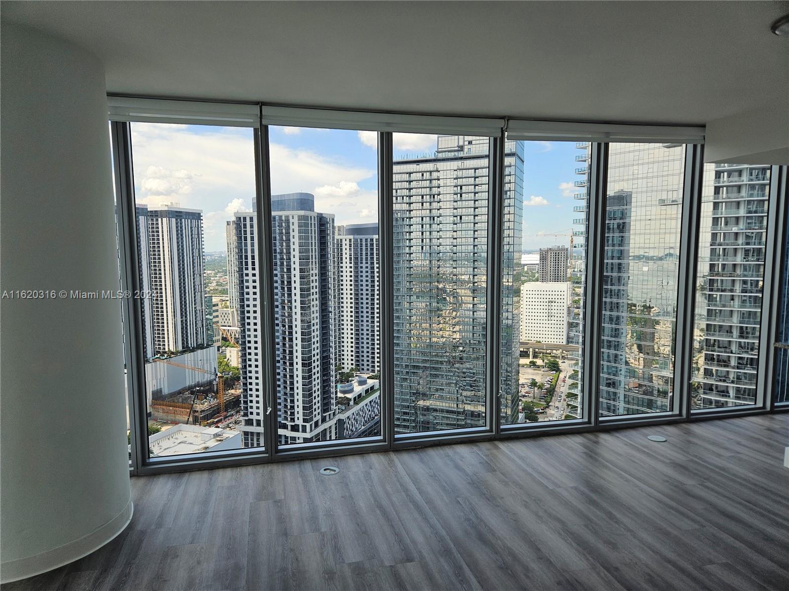 MARINABLUE CONDO - Residential