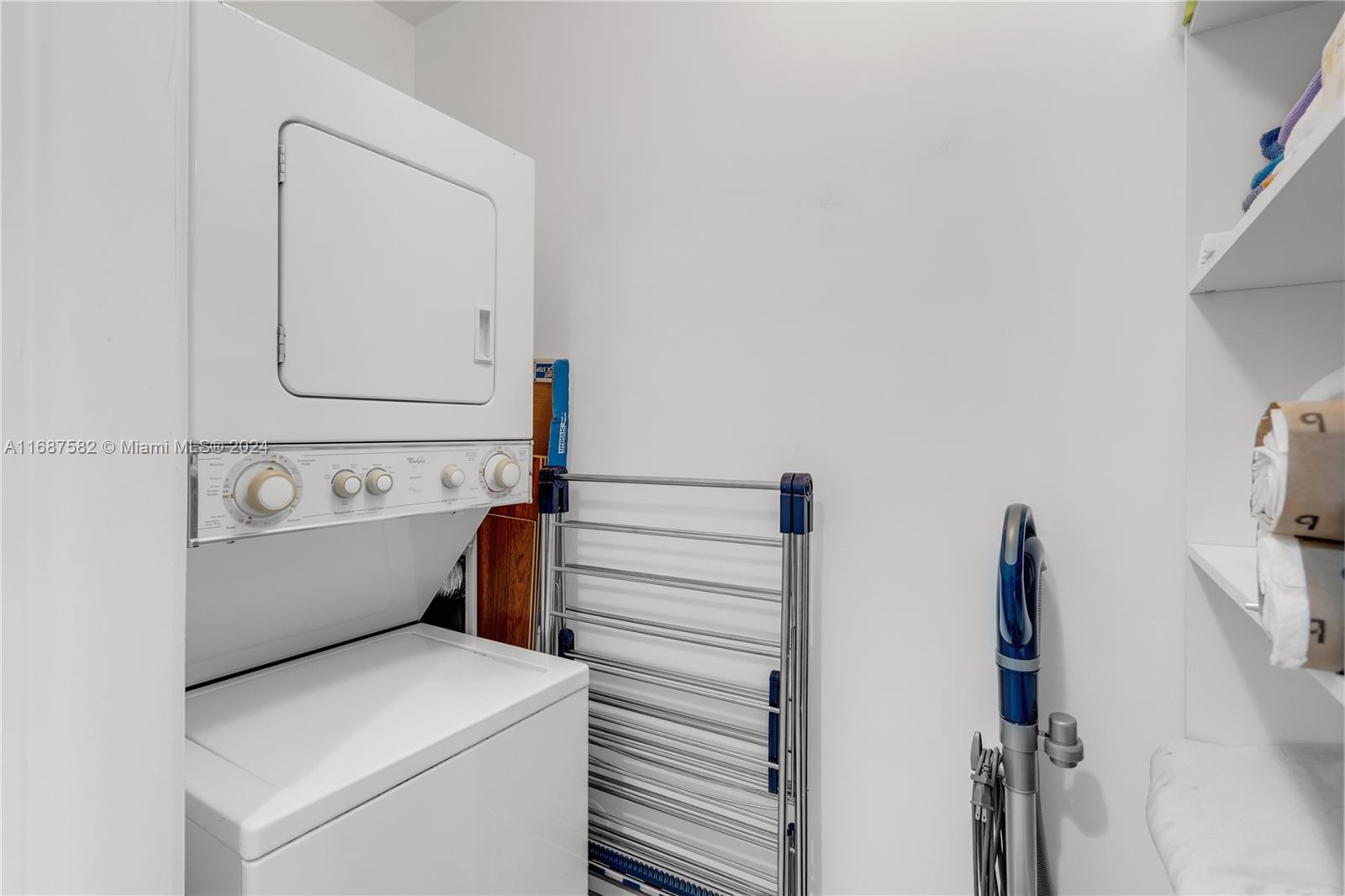 1060 BRICKELL CONDO - Residential