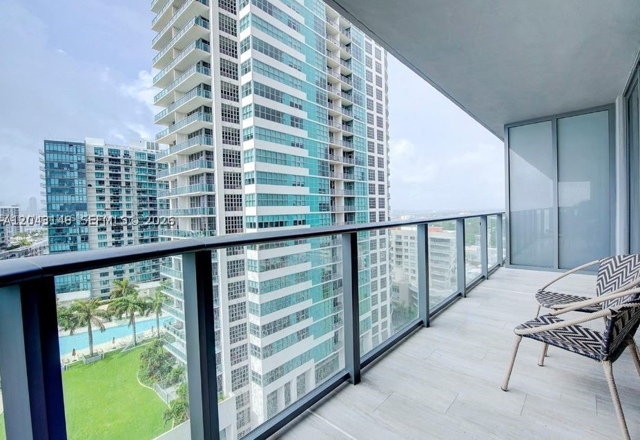 3401 MIDTOWN CONDO - Residential Lease