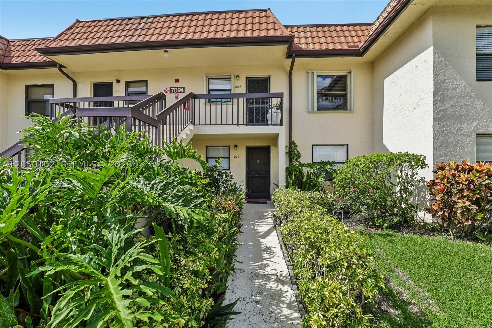 LUCERNE LAKES GOLF COLONY - Residential