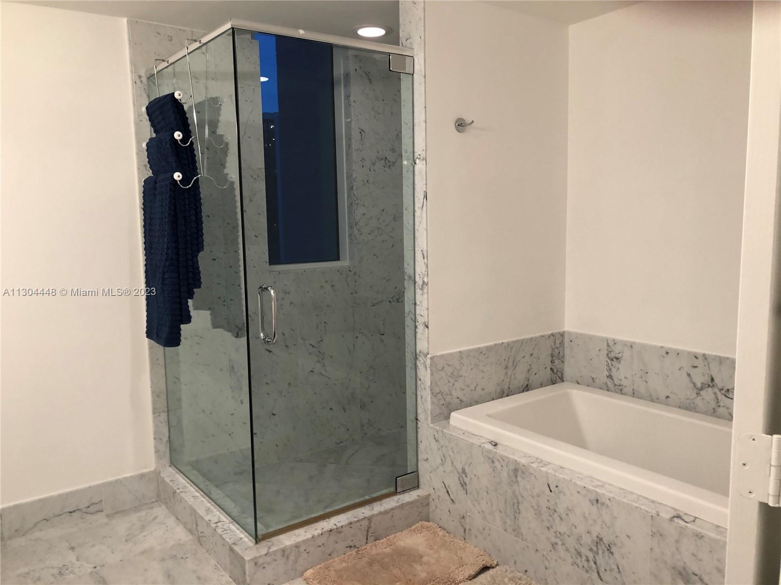 VIZCAYNE SOUTH CONDO - Residential Lease