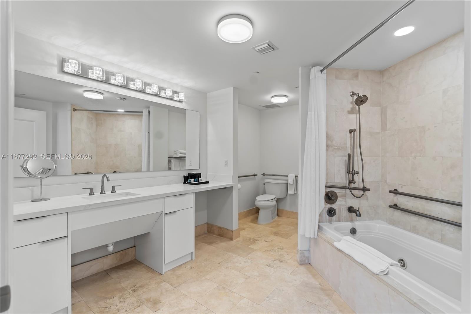 FONTAINEBLEAU II CONDO - Residential