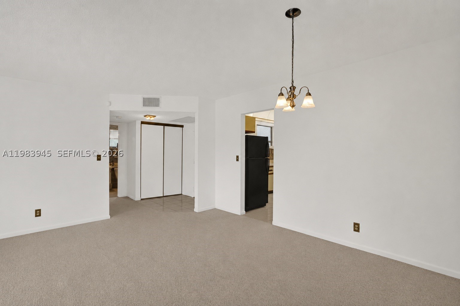 KARANDA VILLAGE VI-B COND - Residential
