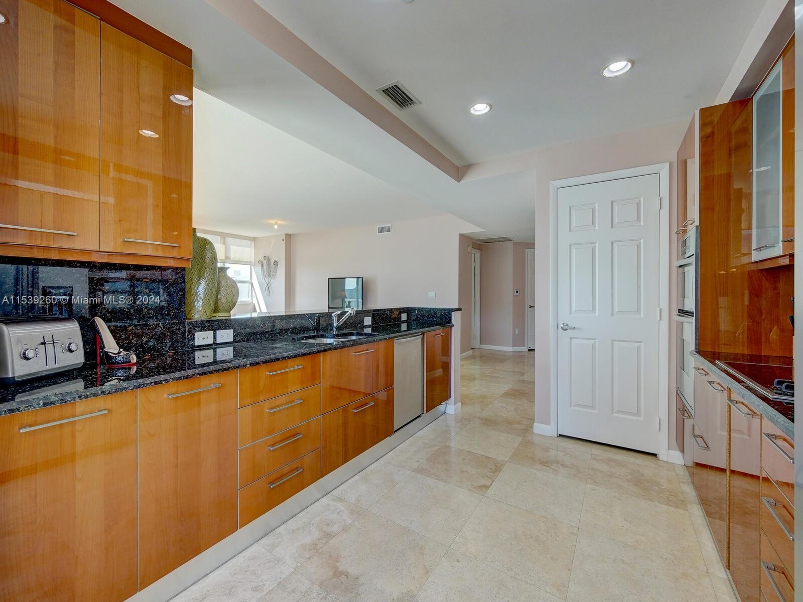 The Port Condominium - Residential