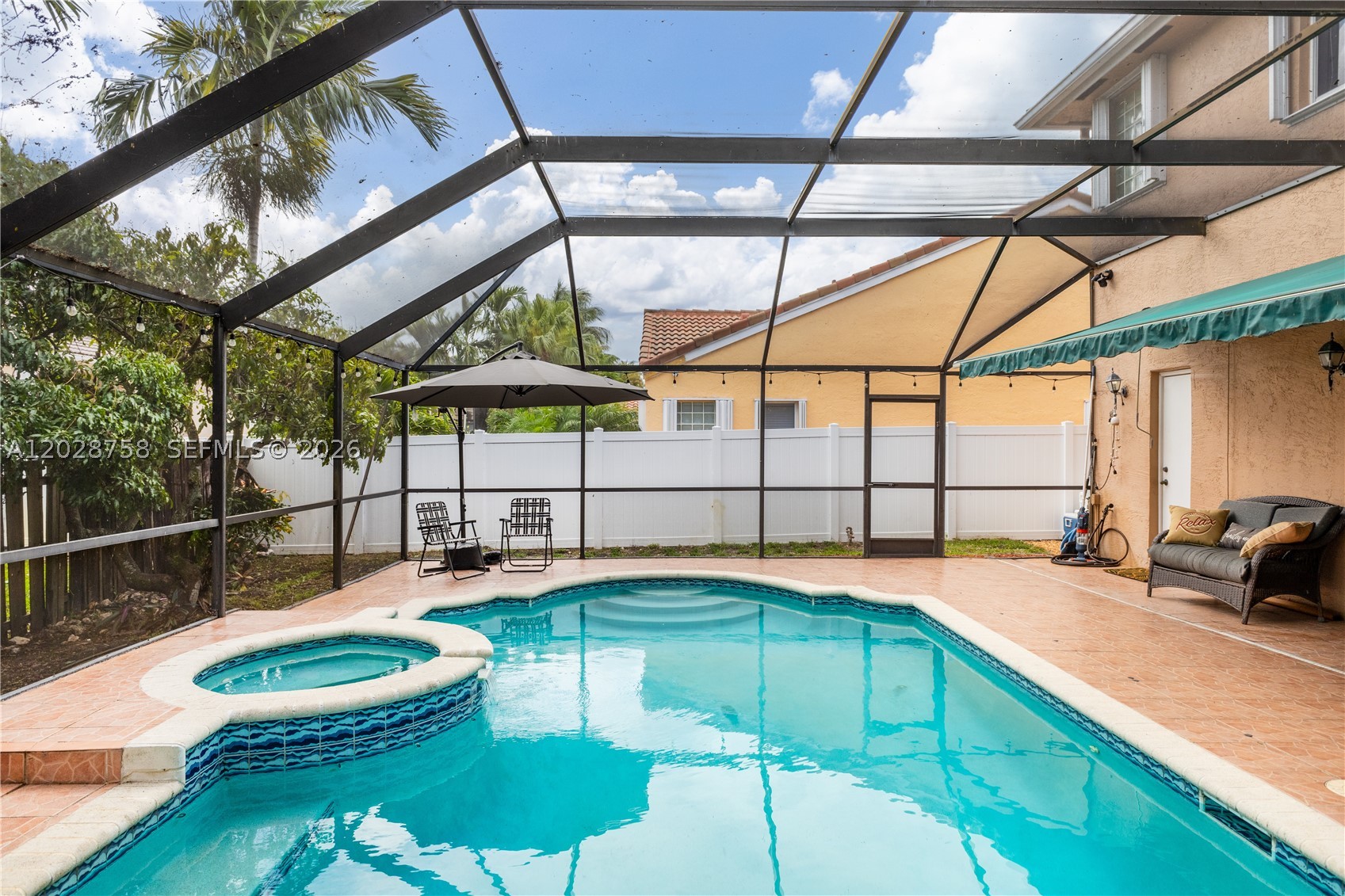 TWIN ACRES - Residential Lease