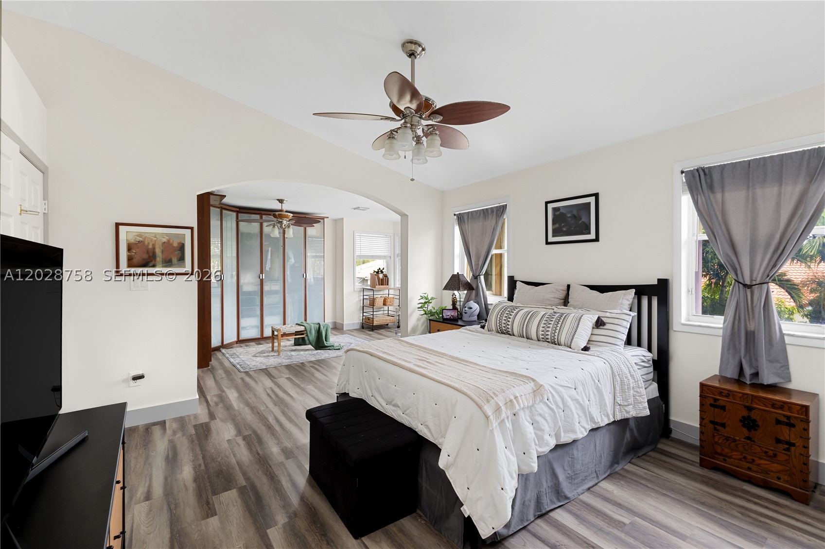 TWIN ACRES - Residential Lease
